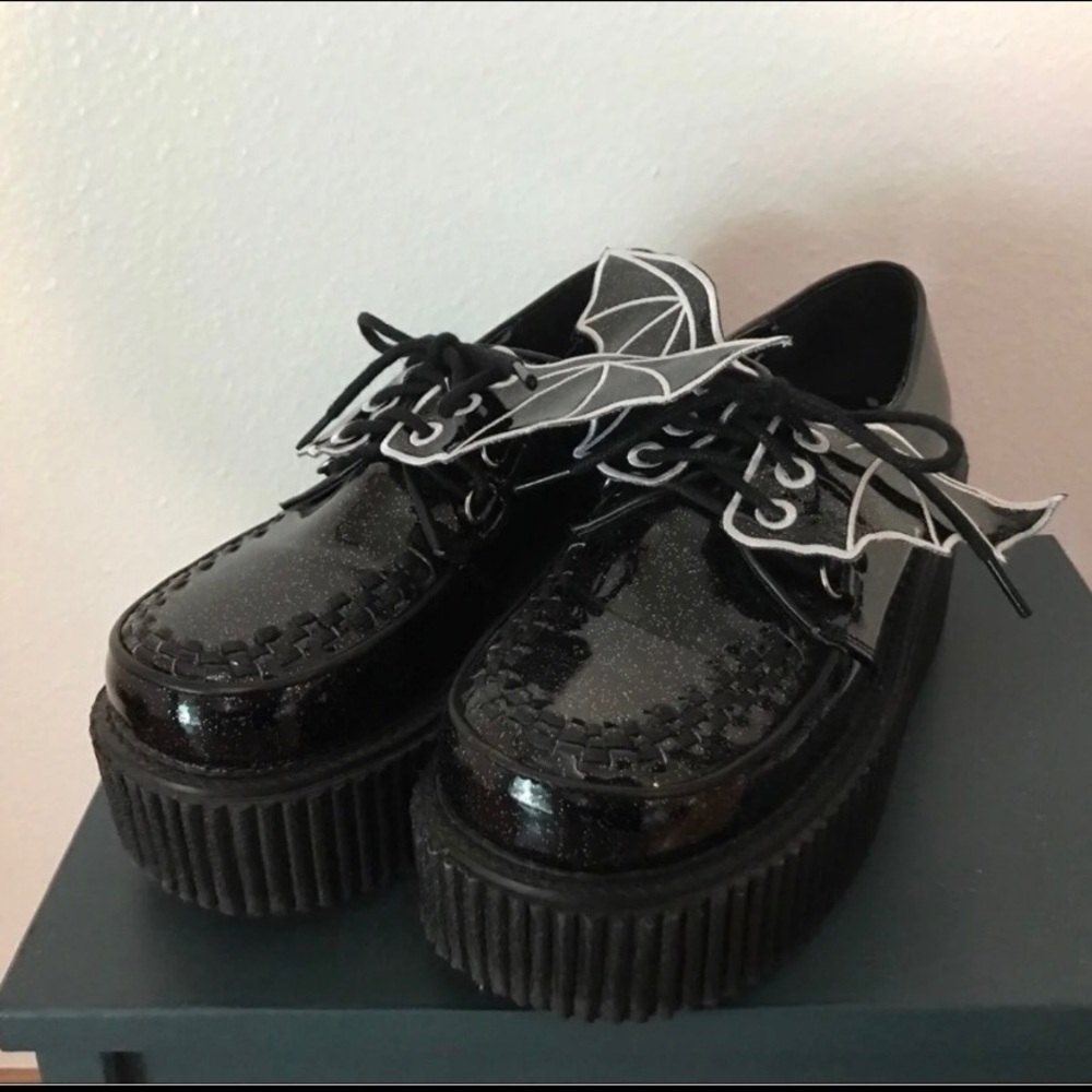 Bat wing demonia creepers
